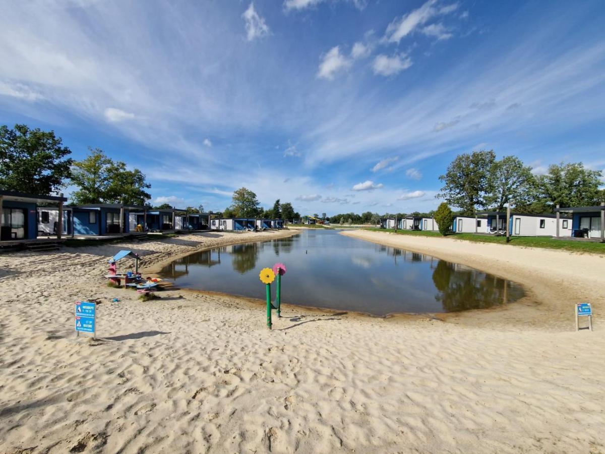 Vechtdalchalet De Berk, 5 Sterrenpark Capfun Stoetenslagh Rheezerveen Buitenkant foto